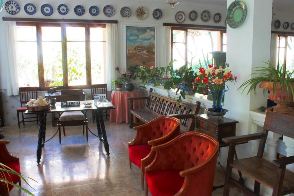 Hostal Catalina Vera Port D'Andratx Exterior photo